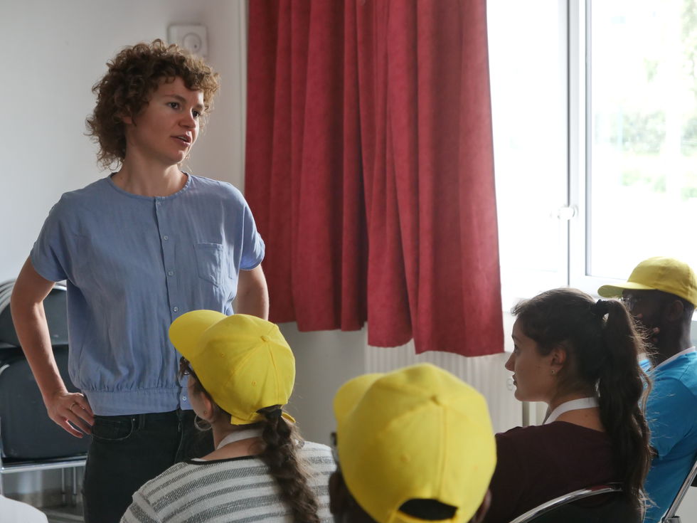 J1 Arrivée Rencontre journalistes Théâtre 86